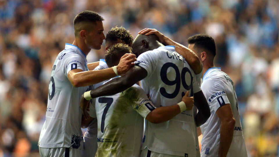 Adana Demir'den tarihi fark!