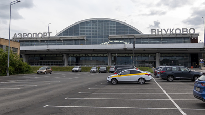 Moskova'daki Vnukovo Havalimanı'nda uçuşlar normale döndü