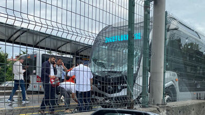 3 saat arayla iki metrobüs kazası