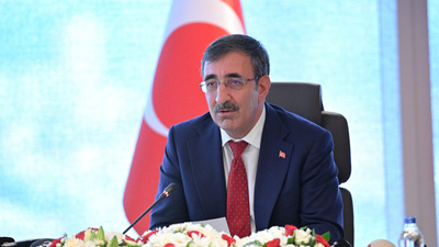 "Enflasyonla mücadele ederken resesyona düşmeme çabamız var"