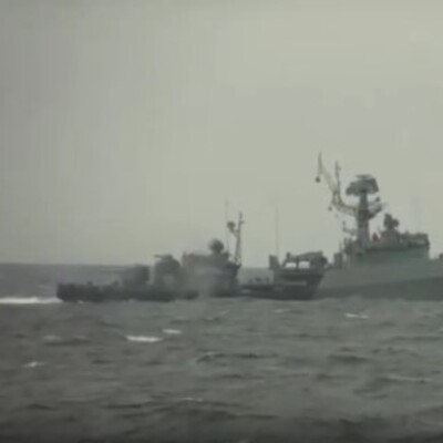 Rusya'dan Kuzey Kutbu'nda tatbikat