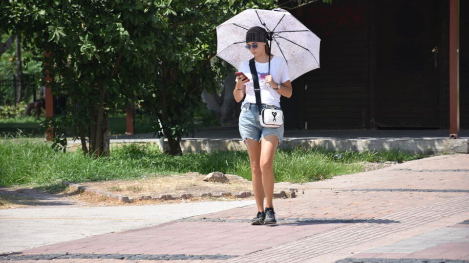 Meteoroloji'den önemli uyarı! Bir bölgede şiddetli sağanak!