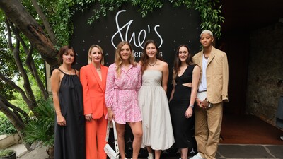 Sultanlar, She's Mercedes'in konuğu oldu