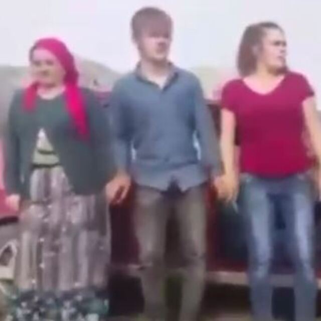 Şehit Eren Bülbül'ün ailesiyle horon görüntüsü büyük ilgi çekti!