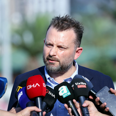 Selahattin Baki'den Galatasaray'a gönderme