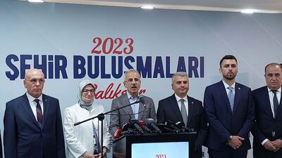 Ulaştırma ve Altyapı Bakanı Balıkesir'de projeleri açıkladı