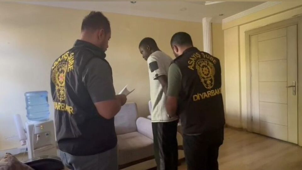 'Vuvuzela' çetesine 'Safari' operasyonu!