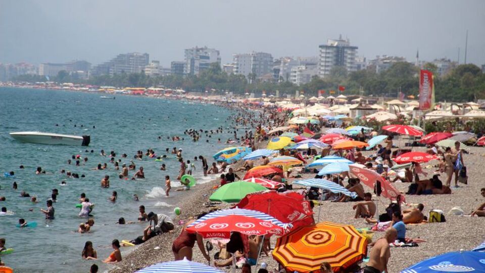 Yüksek sıcaklık, fırtına ve yağmur uyarısı