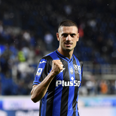 Merih Demiral'dan flaş karar!