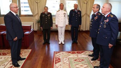 Komuta kademesinde devir teslim töreni yapıldı