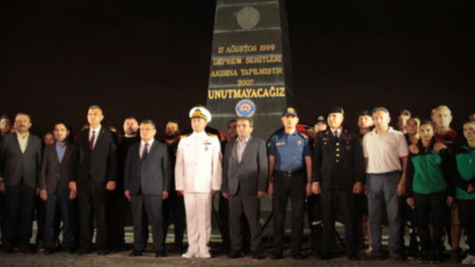 17 Ağustos 1999 Marmara Depremi'nin 24'üncü yıl dönümü: Hayatını kaybedenler unutulmadı
