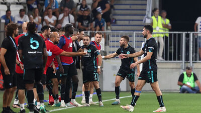 Adana Demirspor tur biletini kaptı!