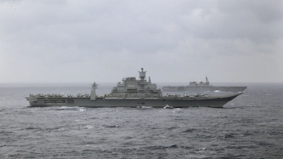 Rusya: Ukrayna gemilerimize saldırdı