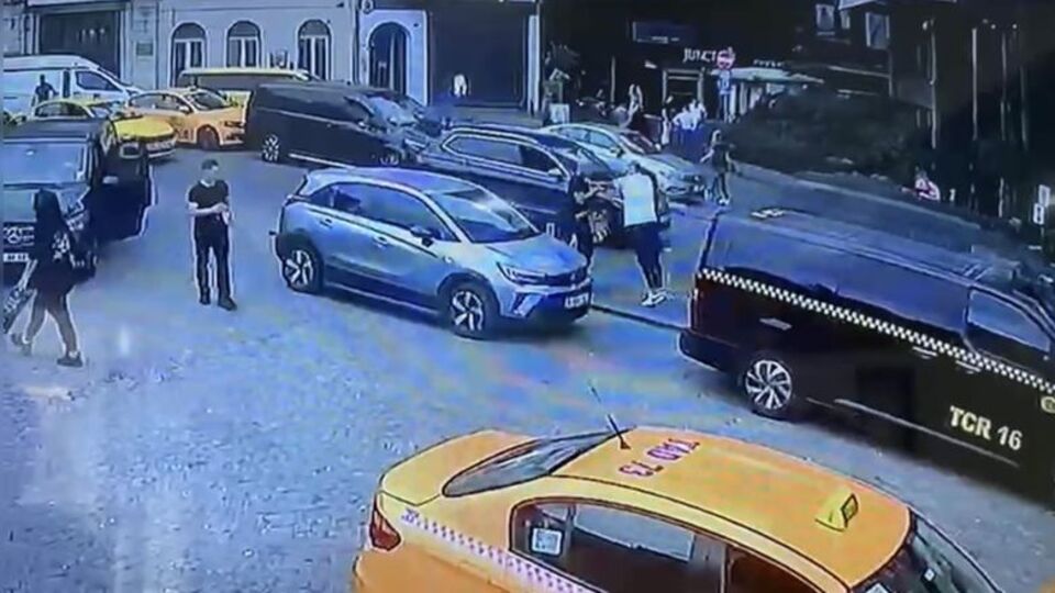 İstanbul'da yaşandı! Taksicinin darp ettiği adam öldü!