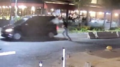 Oto hırsızları peşlerinden koşan valeyi öldürdü!