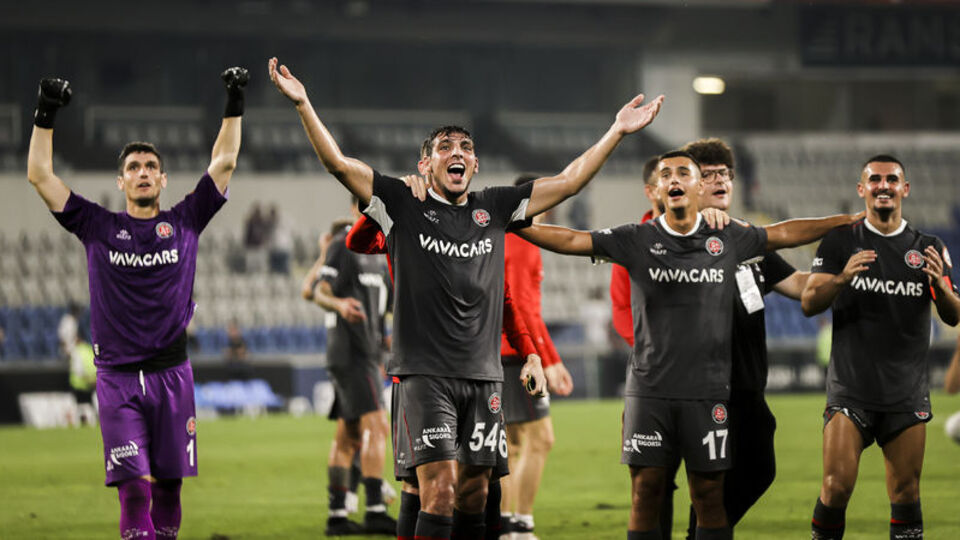 Fatih Karagümrük siftahı yaptı