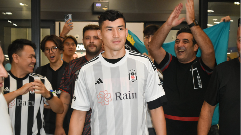 Beşiktaş Zaynutdinov'u resmen açıkladı