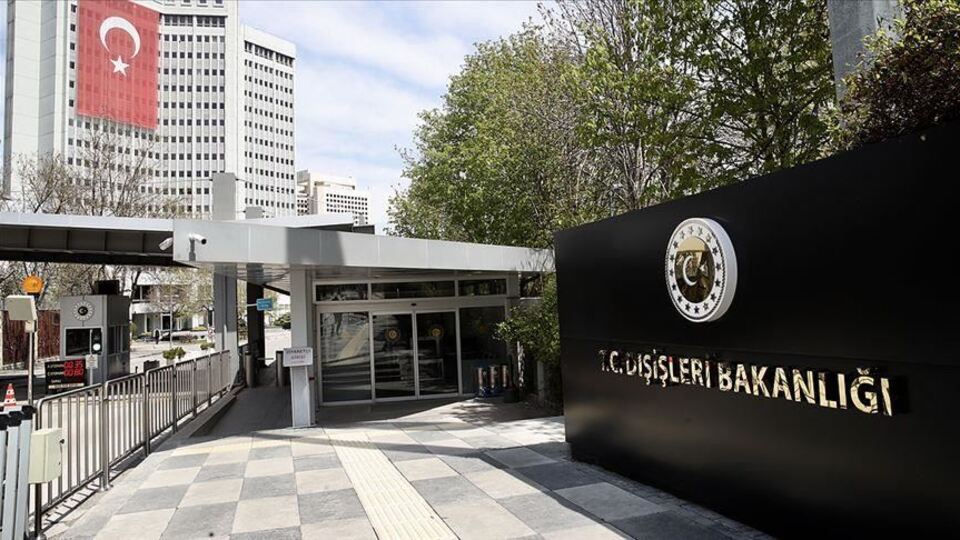2 ülkenin temsilcileri Dışişleri'ne çağrıldı