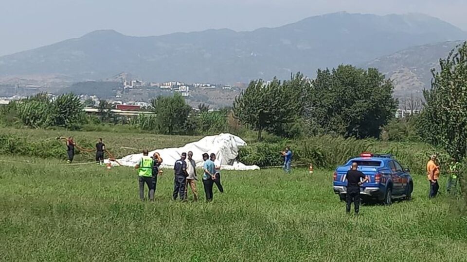 Aydın'da eğitim uçağı düştü: 2 yaralı!