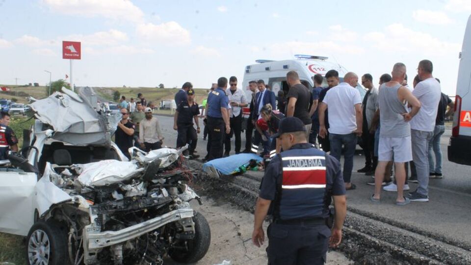 İki polis kaza kurbanı oldu!