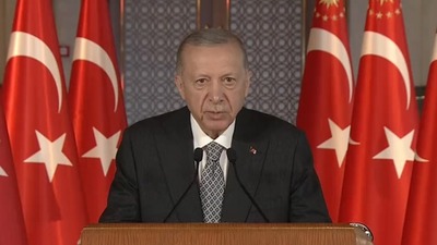 Cumhurbaşkanı Erdoğan'dan açıklamalar