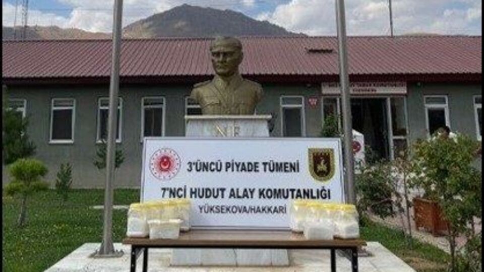 MSB: 9 bin 888 gram metamfetamin ele geçirdi