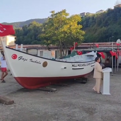 Kurtuluş Savaşı’nda mühimmat taşıyan denk kayığı bir asır sonra yeniden denize indi