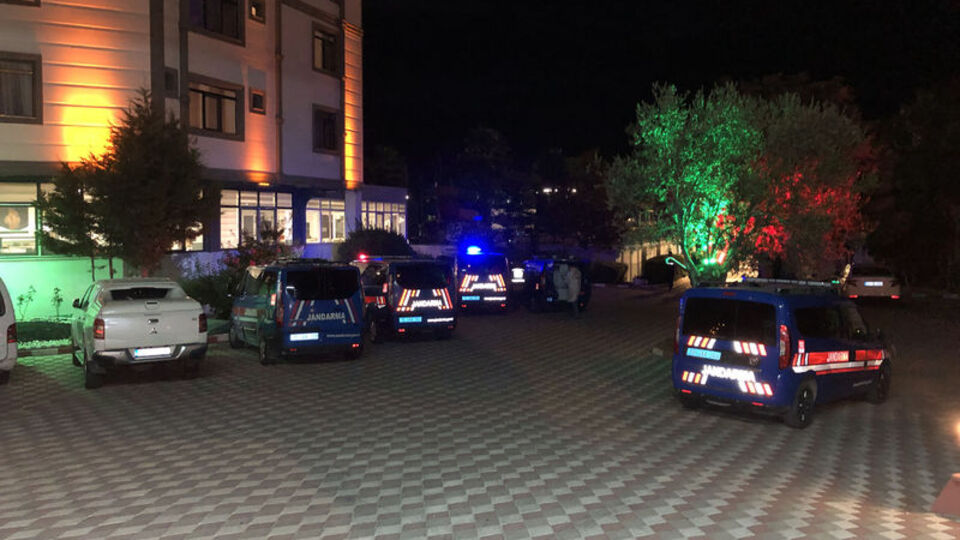 Sünnet düğününde çıkan yemek kavgası kanlı bitti: 1 ölü, 1 ağır yaralı