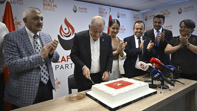 Zafer Partisi 2'nci kuruluş yıldönümünü kutladı