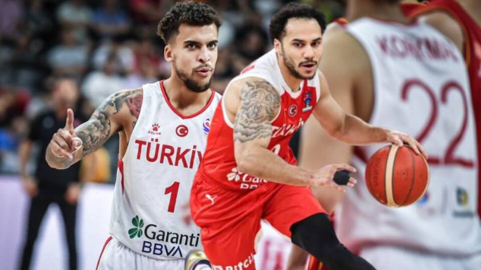 Larkin ve Wilbekin'e 5 maç ceza!
