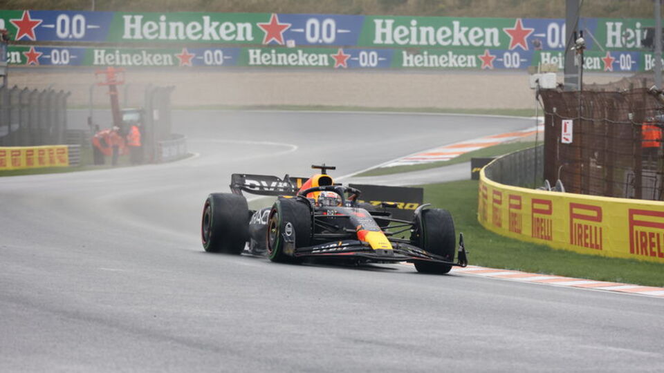 Verstappen F1 rekorunu egale etti