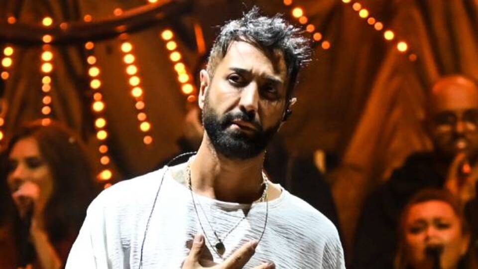 İzmirli hayranlarıyla buluştu