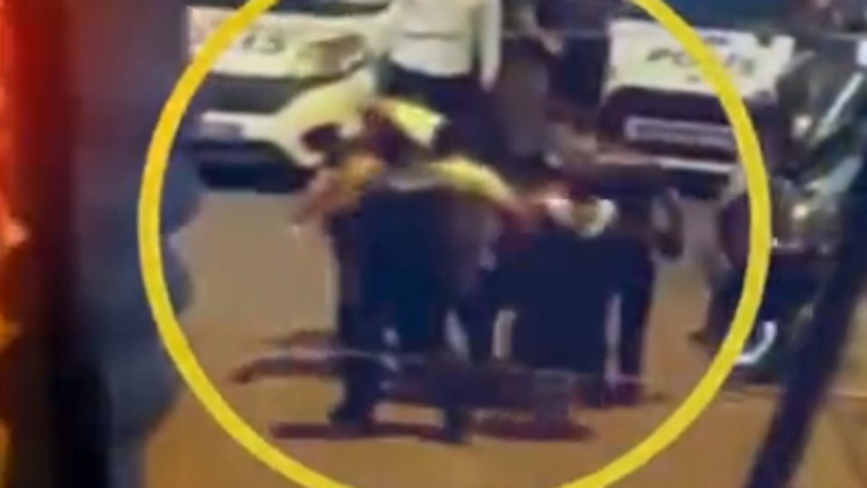 Annesini kurtarmak isterken vuruldu