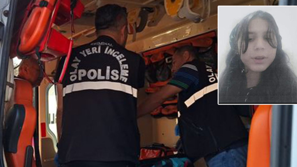 Ambulansın kapısını açıp atladı! Genç kızın feci ölümü!