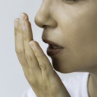 Ağız kokusunu gidermenin en basit yolu