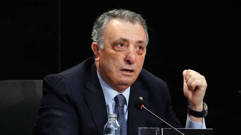 Ahmet Nur Çebi'den flaş sözler!