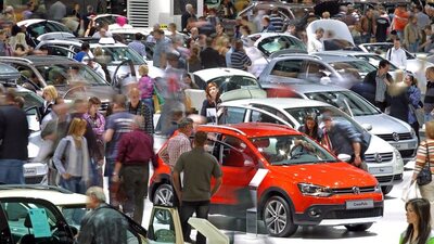 AB'de otomobil satışları temmuzda arttı 