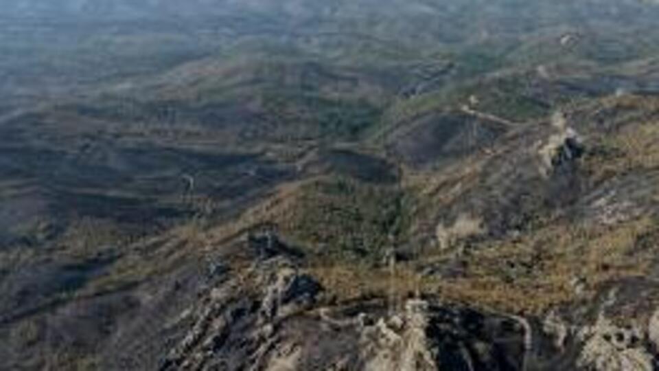 Yunanistan'da New York büyüklüğünde bir alan kül oldu