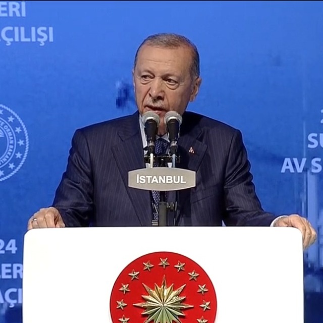 Cumhurbaşkanı Erdoğan'dan açıklamalar