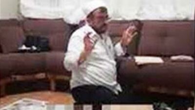 Türkiye onu konuşmuştu! Bu sefer de akrabasını taciz etti!