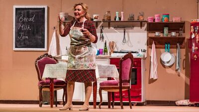 Sumru Yavrucuk 'Shirley' ile Bursa'da