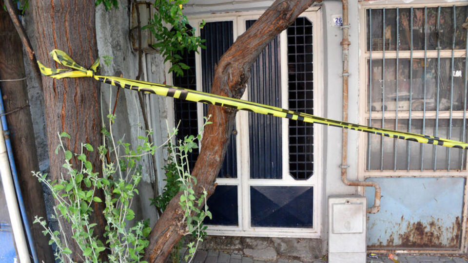 2 tabancayla baskına gitti! Eski eşi ile kayınvalidesini öldürdü!