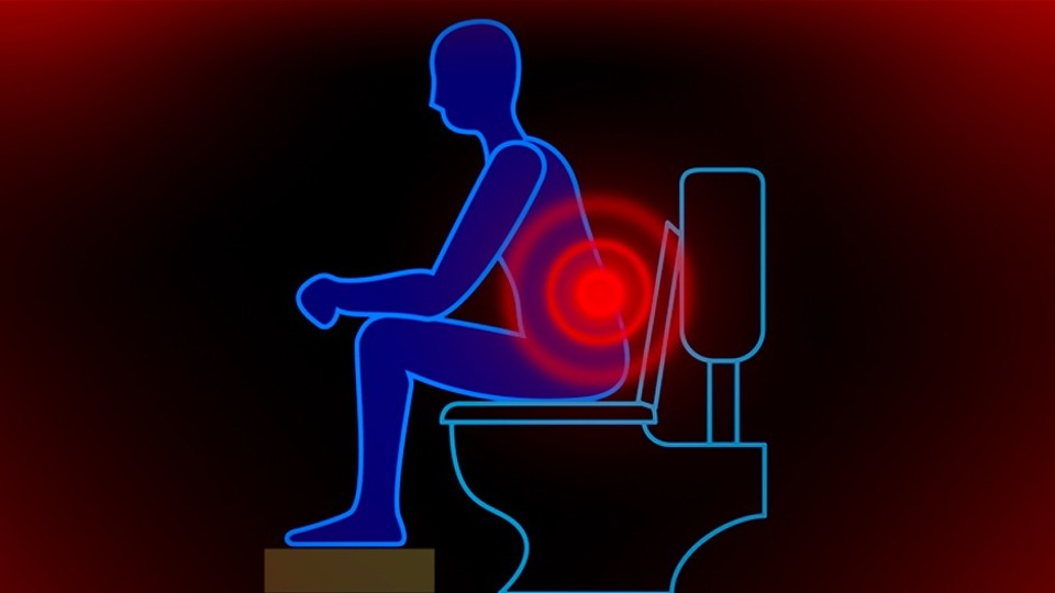 Beli ağrıyanlar tuvalette bu hatayı yapmayın!