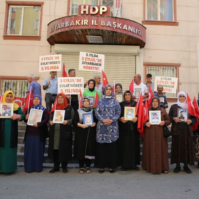 Diyarbakır annelerinin nöbeti 5. yılına giriyor