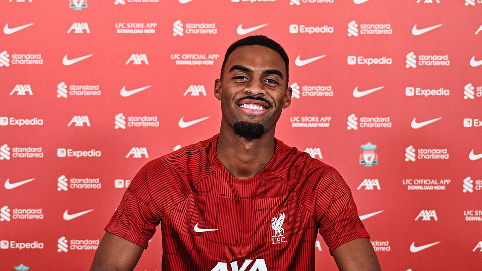 Gravenberch'i Liverpool kaptı