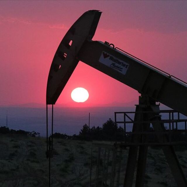 Brent petrol rekor kırdı