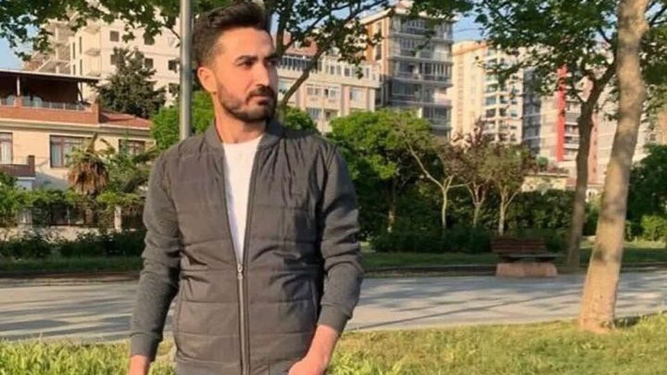 Bıçaklı saldırgan marketi bastı! Ölümüne arkadaş!