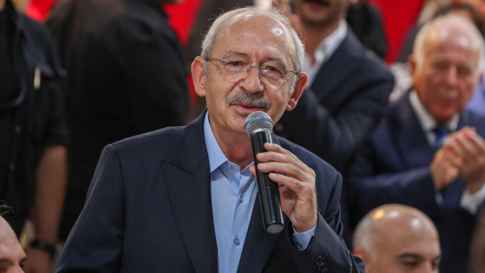 Kılıçdaroğlu İstanbul'da ziyaretlerde bulundu