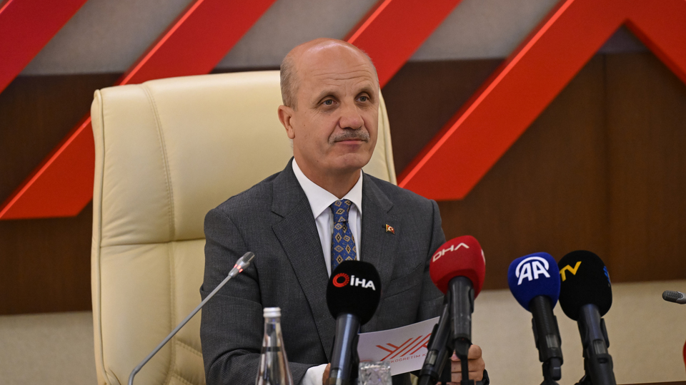 YÖK Başkanı'ndan rektörlere barınma uyarısı!