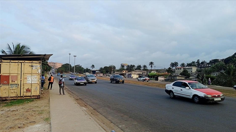Gabon'da sınırlar yeniden açıldı